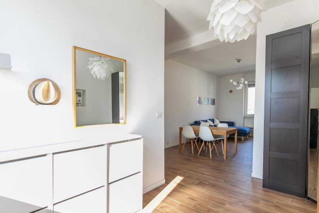 Bocconi And Navigli Apartment Milão Exterior foto